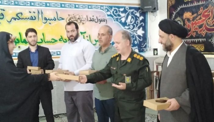 تجلیل از حافظان سوره‌ی فتح در لنگرود