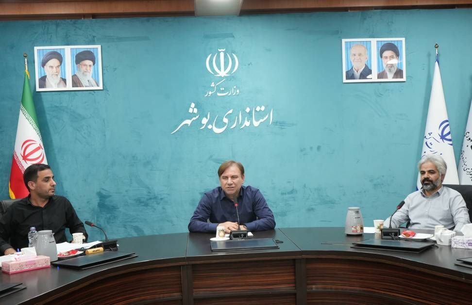 تاثیر منفی قاچاق کالا و ارز بر رشد و توسعه اقتصادی تاثیر منفی قاچاق کالا و ارز بر رشد و توسعه اقتصادی